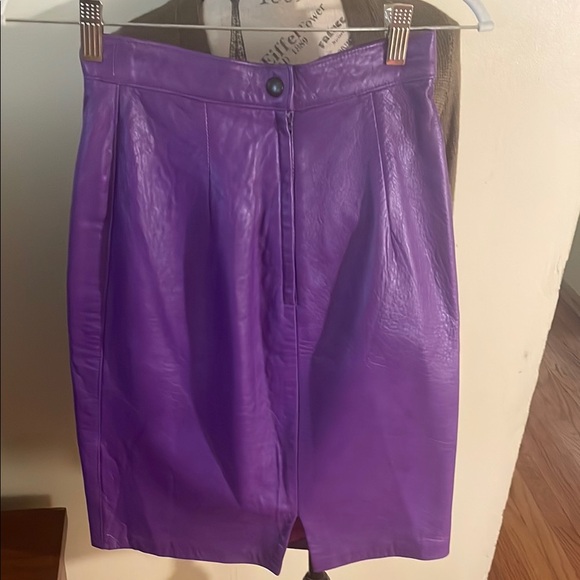 American Vintage Vibrant Purple Pencil Skirt - Picture 2 of 6
